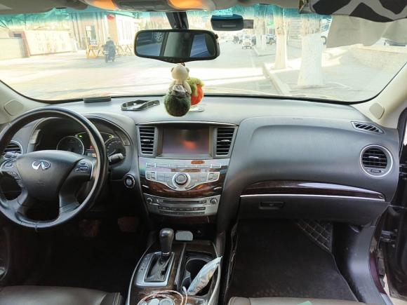 [济南·鲁A] 二手英菲尼迪英菲尼迪QX602014款 2.5 S/C Hybrid 两驱卓越版