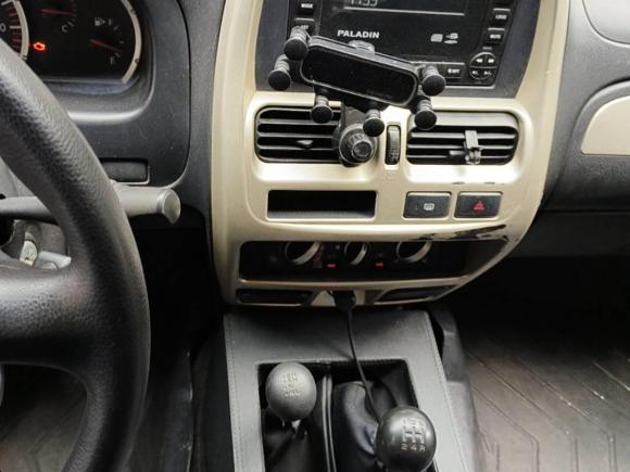 [成都·川G] 二手日产日产帕拉丁2013款 2.4L 两驱标准型 国V