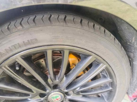 [上海·渝B] 二手阿尔法·罗密欧Giulia朱丽叶2017款 2.0T 200HP 精英版