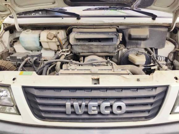 [苏州·苏E] 二手依维柯依维柯得意2017款 2.5T A35客车5-7座47Z5