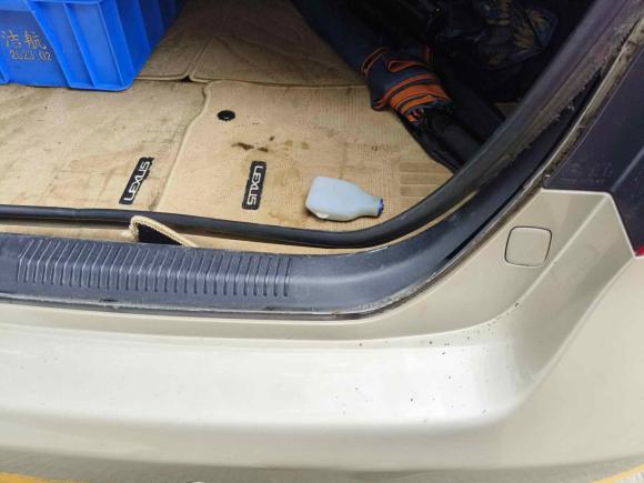 [广州·粤E] 二手雷克萨斯雷克萨斯ES2010款 240 豪华版