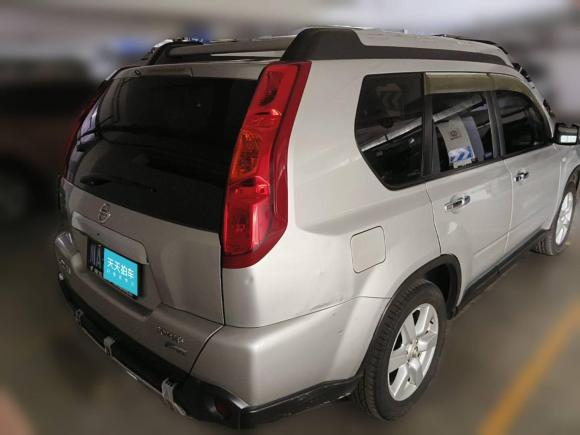 [成都·川A] 二手日产奇骏2010款 2.5L CVT旗舰版 4WD