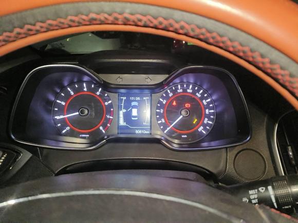 [青岛·鲁B] 二手奇瑞艾瑞泽52016款 1.5L 手动领尚版