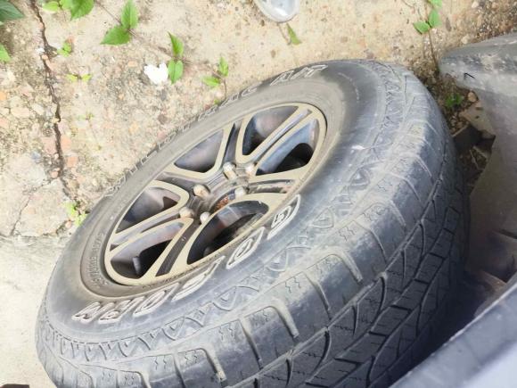 [南昌·闽A] 二手骐铃汽车骐铃T72018款 2.8T PLUS两驱精锐版加长轴距JE493ZLQ5D