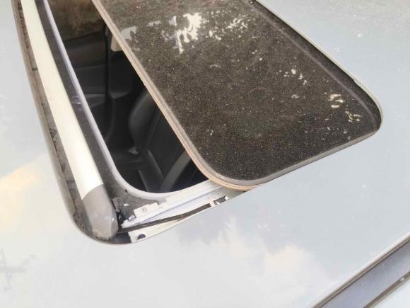 [南昌·赣A] 二手现代伊兰特2021款 1.5L CVT LUX尊贵版