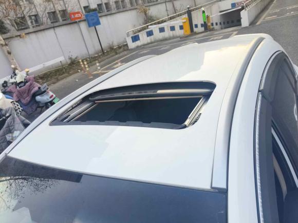 [苏州·苏E] 二手吉利汽车远景S12018款 1.5L 手动锋享型