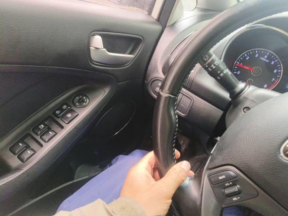 [杭州·黑C] 二手起亚起亚K32013款 1.6L 自动GLS