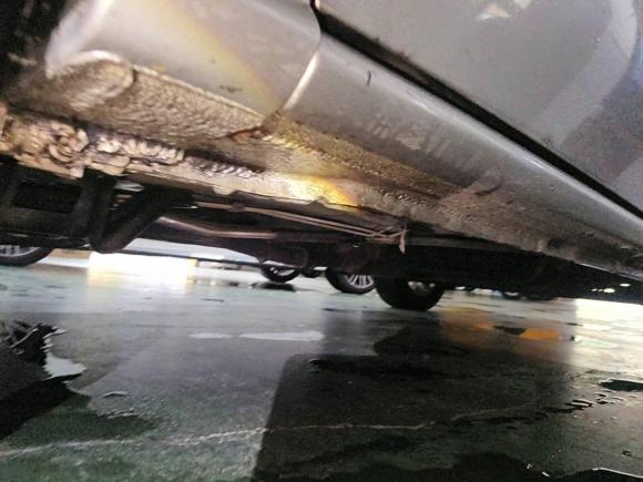 [南京·苏A] 二手别克别克GL82011款 2.4L CT舒适版