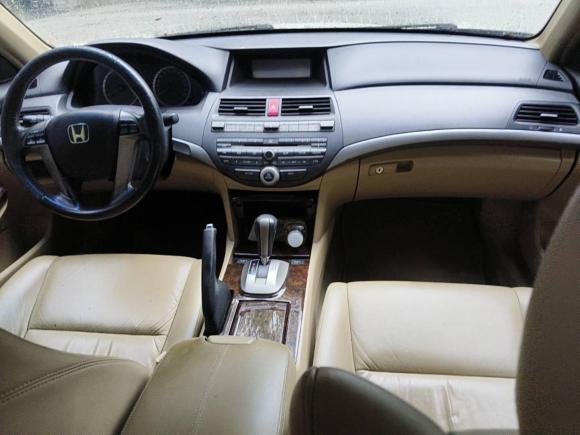 [上海·沪K] 二手本田雅阁2010款 2.0L EX