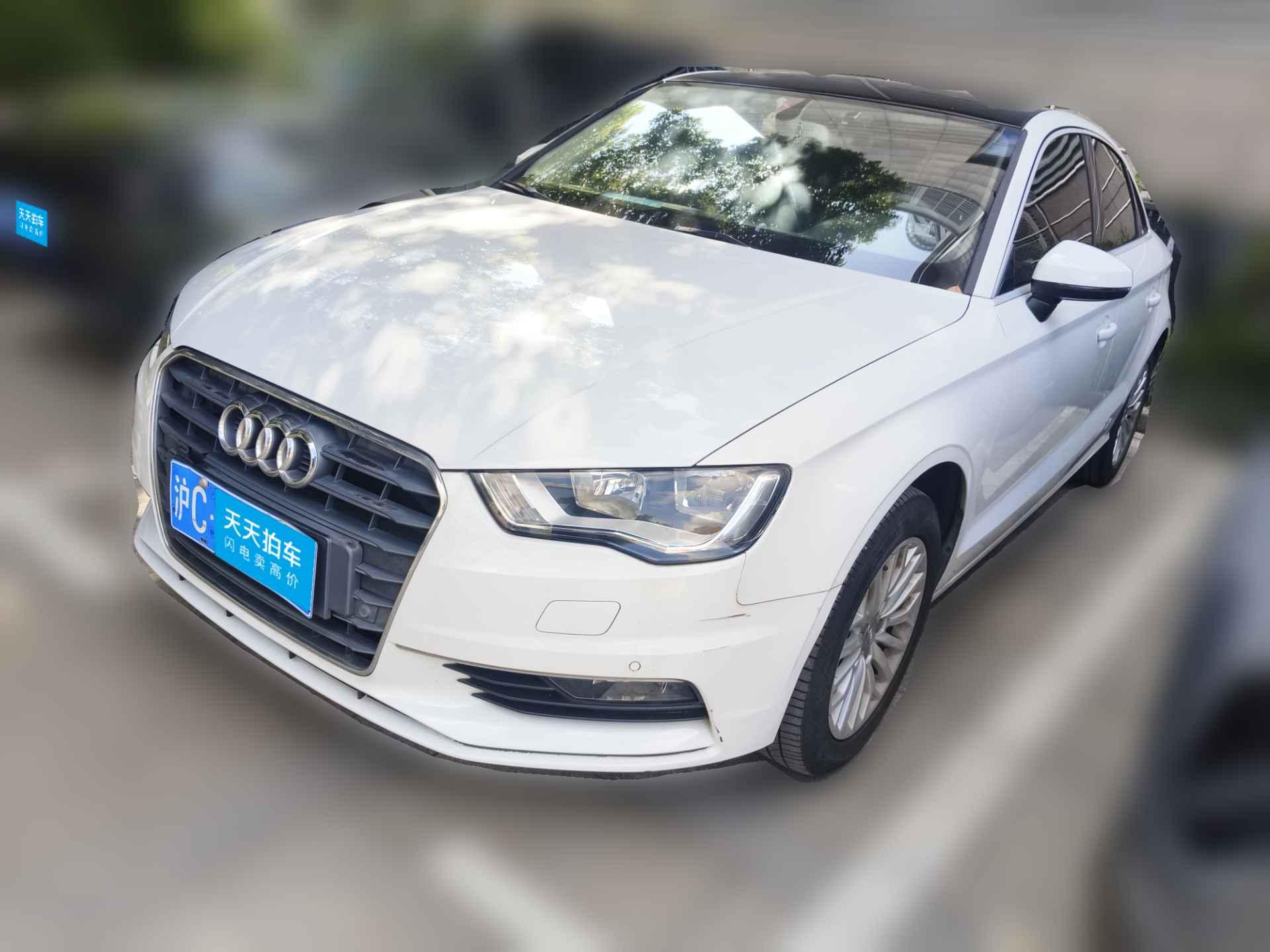 [上海·沪C] 奥迪奥迪A32014款 Limousine 35 TFSI 自动时尚型