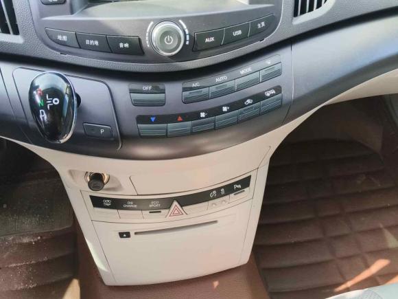 [青岛·鲁B] 二手比亚迪比亚迪e62016款 400 豪华版