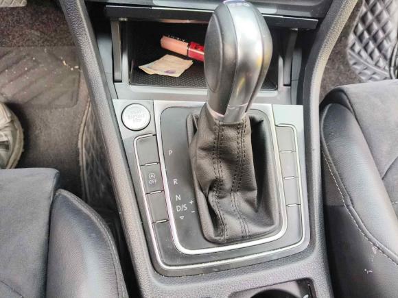 [成都·川A] 二手大众高尔夫2018款  230TSI 自动豪华型