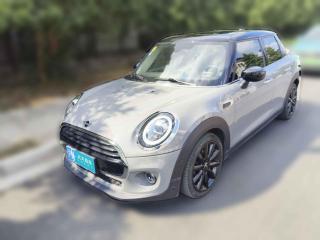MINIMINI2021款 1.5T COOPER 艺术家 五门版「上海二手车」「天天拍车」