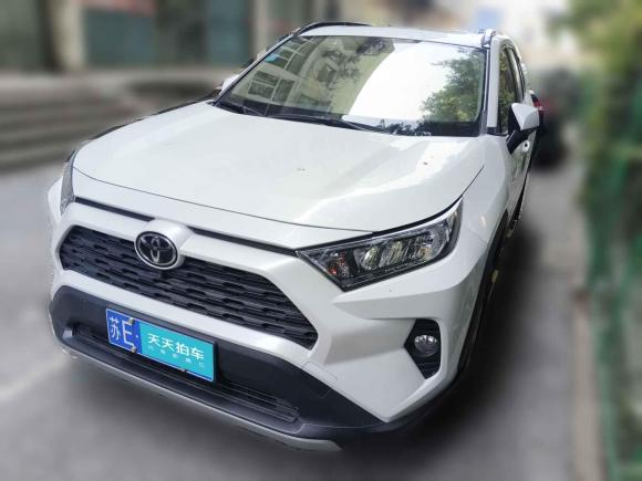 豐田RAV4榮放2021款 2.0L CVT兩驅(qū)風(fēng)尚PLUS版「蘇州二手車」「天天拍車」