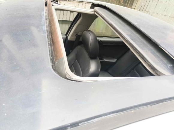 [广州·粤W] 二手三菱翼神2012款 致尚版 1.8L 手动豪华型