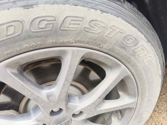 [青岛·鲁B] 二手Jeep自由光2020款 2.0L 两驱经典运动版