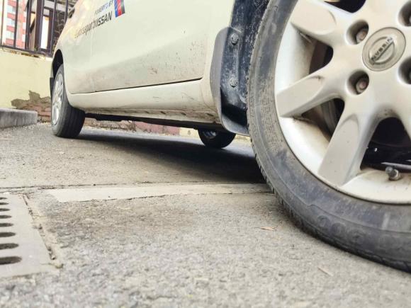 [青岛·鲁U] 二手日产玛驰2010款 1.5L 自动易炫版