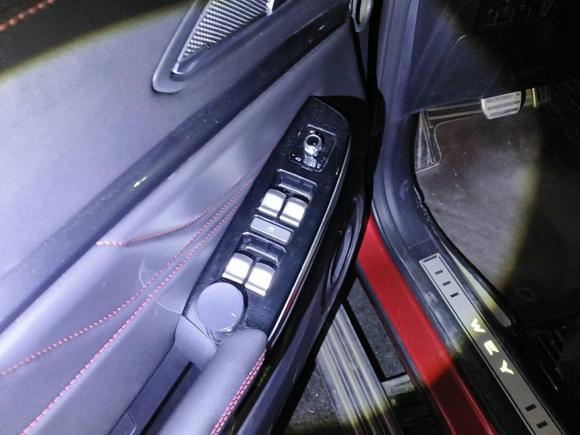 [成都·川S] 二手魏牌魏牌 VV52017款 2.0T 旗舰型