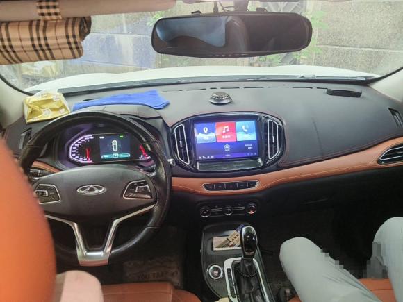 [武汉·鄂A] 二手奇瑞瑞虎72016款 2.0L CVT耀目版