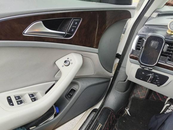 [广州·粤A] 二手奥迪奥迪A6L2012款 TFSI 标准型