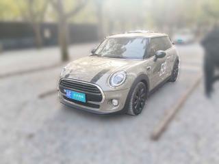 MINIMINI2018款 1.5T COOPER 艺术家「上海二手车」「天天拍车」