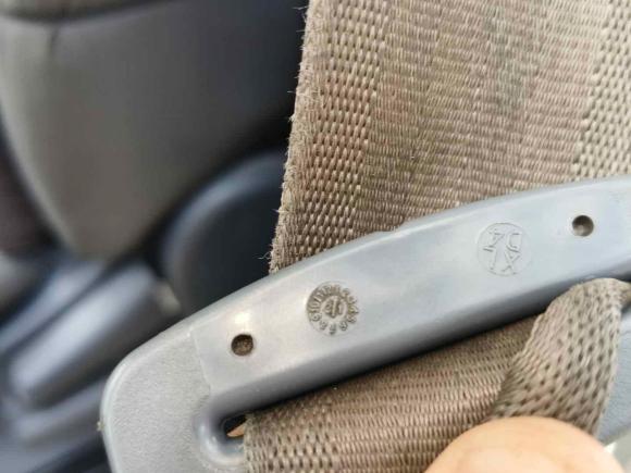 [宁波·浙B] 二手东风御风御风2021款 2.0T动力王前驱物流车长轴中顶6-9座国VI ZD20