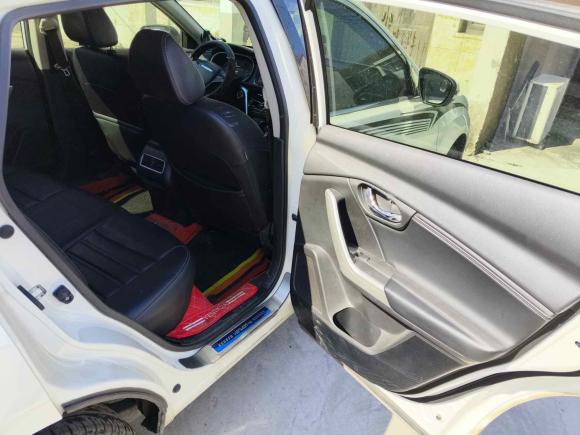 [无锡·苏B] 二手启辰启辰T902017款 2.0L CVT智尚版