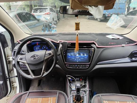 [广州·粤V] 二手长安欧尚长安欧尚A8002017款 1.6L 手动豪华型