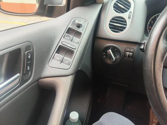 [佛山·粤X] 二手大众途观2010款 1.8TSI 自动四驱风尚版