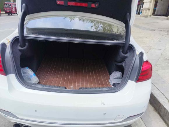 [成都·川A] 二手宝马宝马3系2018款 320Li 时尚型