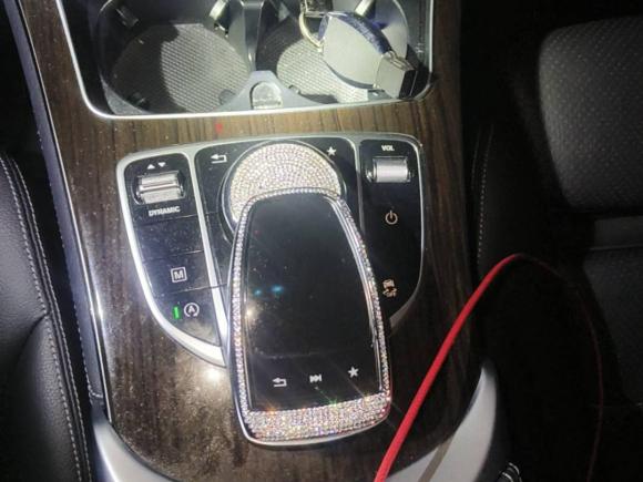 [上海·沪B] 二手奔驰奔驰GLC2019款 改款 GLC 260 L 4MATIC 豪华型