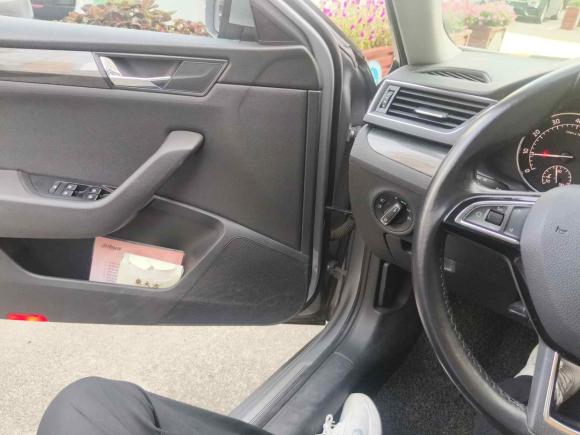 [杭州·浙A] 二手斯柯达速派2016款 TSI330 DSG智行版