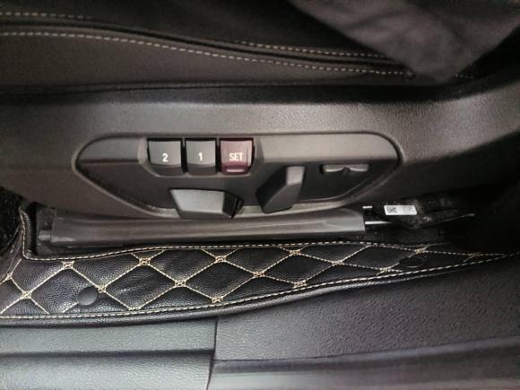 [上海·沪F] 二手宝马宝马X22020款 xDrive25i M运动套装