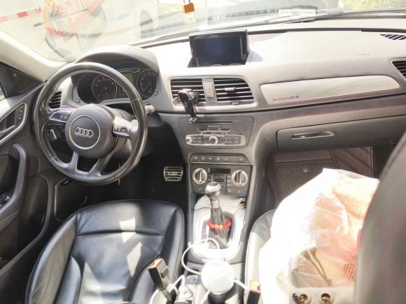[上海·沪C] 二手奥迪奥迪Q32015款 35 TFSI quattro 豪华型
