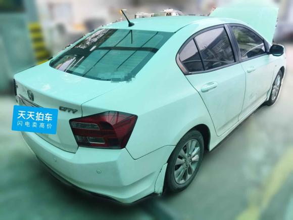 [深圳·粤P] 二手本田锋范经典2012款 1.5L 自动精英版