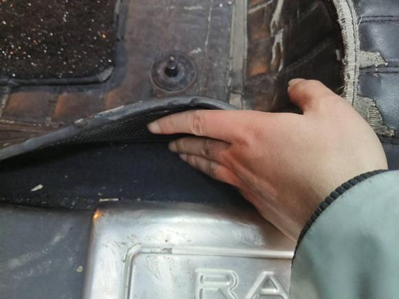 [常州·粤D] 二手路虎揽胜极光2015款 2.0T 五门智耀版