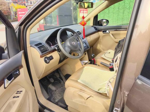 [成都·川A] 二手大众途安2013款 1.4T 手动舒适版5座