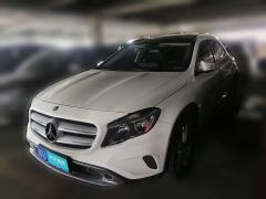 [西安·陕U] 奔驰奔驰GLA2015款 GLA 200 动感型