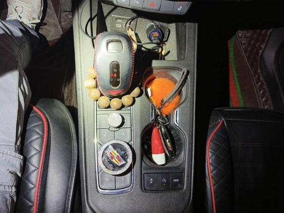 [上海·沪C] 二手凯迪拉克凯迪拉克XT42020款 改款 28T 两驱领先型