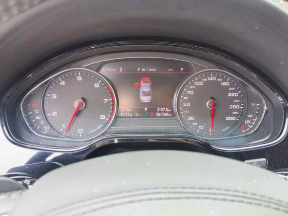 [宁波·浙B] 二手奥迪奥迪A82011款 A8L 3.0 TFSI quattro豪华型(213kW)