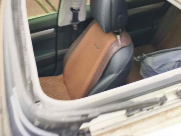 [西安·陕A] 二手吉利汽车博瑞新能源2018款 1.5T PHEV 耀领版