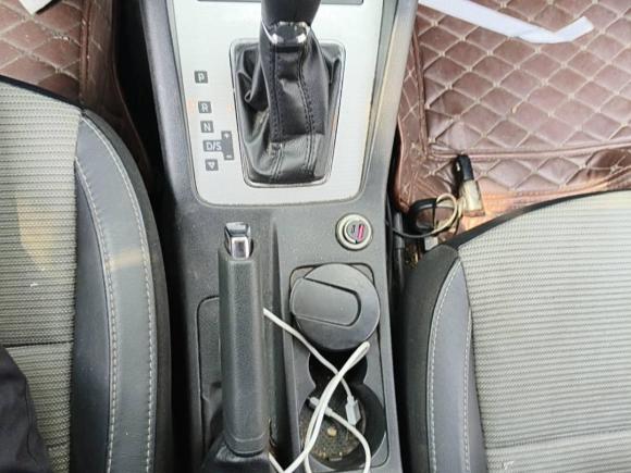 [成都·川A] 二手斯柯达明锐2015款 1.6L 自动逸杰版