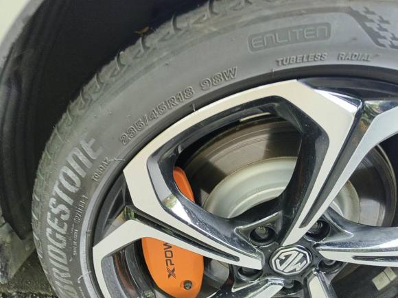 [上海·沪A] 二手名爵MG4 EV2022款 460km 四驱性能版