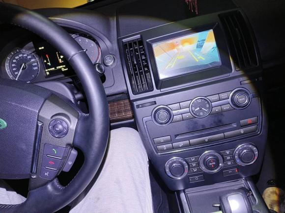 [上海·沪E] 二手路虎神行者22013款 2.0T Si4 SE汽油版