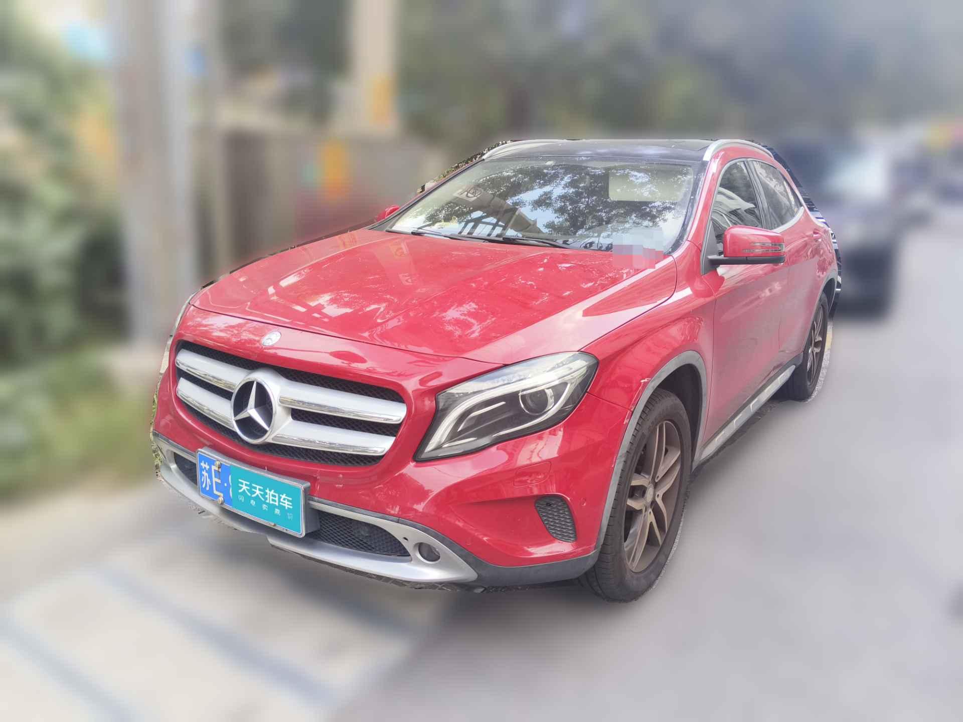 [苏州·苏E] 奔驰奔驰GLA2016款 GLA 220 4MATIC 时尚型