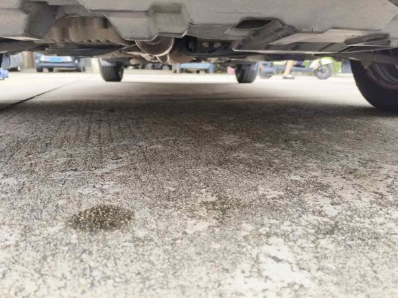 [广州·粤A] 二手丰田YARiS L 致炫2016款 改款 1.5E CVT魅动版