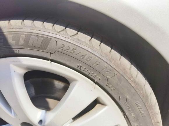 [无锡·苏B] 二手奔驰奔驰C级2008款 C 230 时尚型