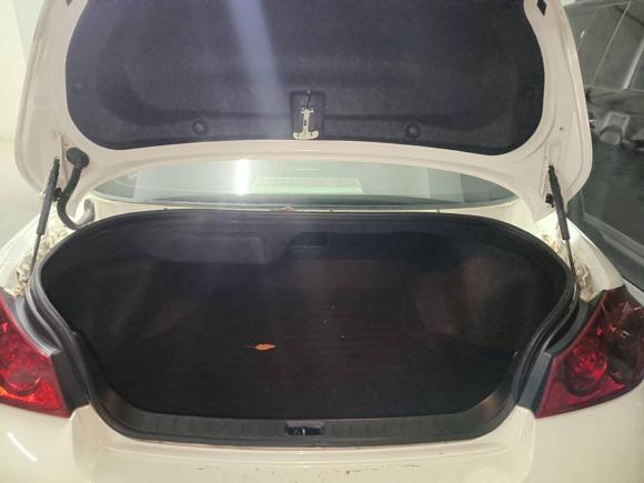 [南京·苏A] 二手英菲尼迪英菲尼迪G系2010款 G25 Sedan 豪华运动版