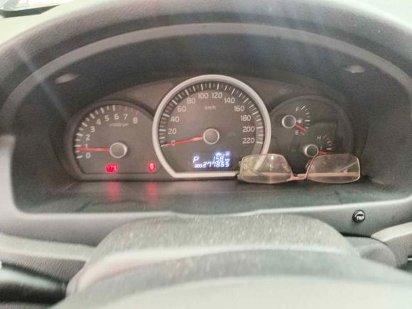 [杭州·沪C] 二手起亚狮跑2013款 2.0L 自动两驱版GLS