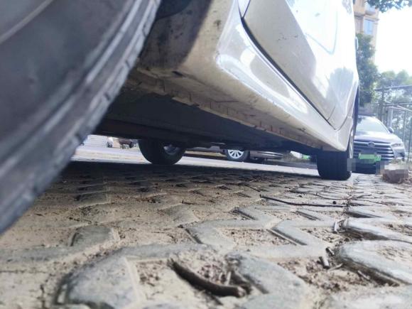 [上海·皖P] 二手三菱翼神2012款 致尚版 1.8L 手动豪华型